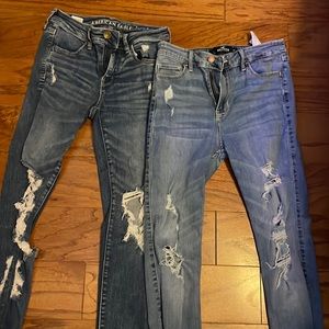 2 Pairs of Skinny Jeans